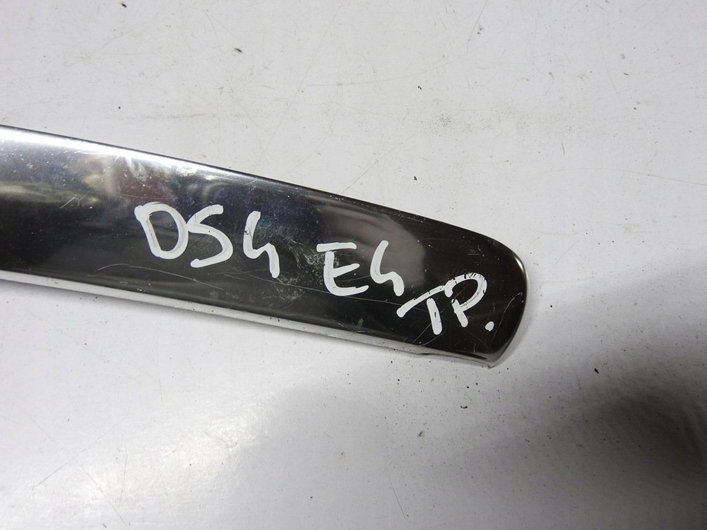 фото №8, Citroen ds4 11-15 молдинг ущільнювач правий задня хром 9687381177