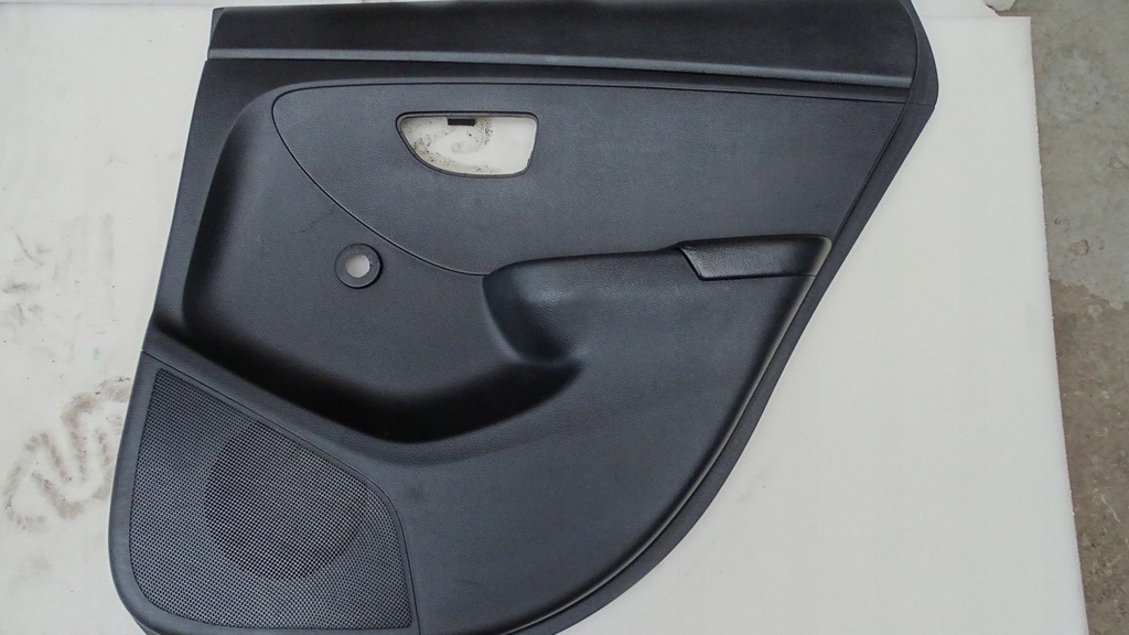 фото №1, Обивка дверь правая задняя hyundai i30 ii 2012-