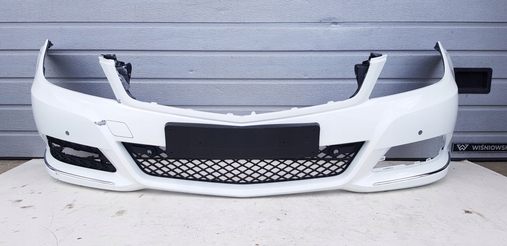 Купить Mercedes c-klasa w204 рестайлинг  бампер перед передний w2048805547