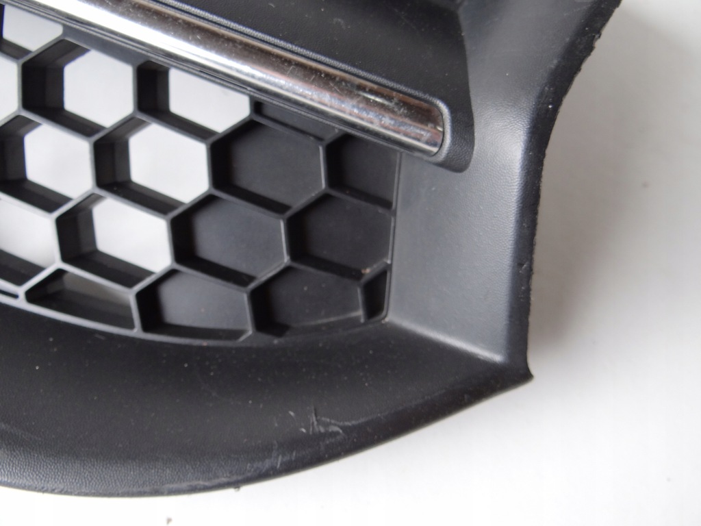 фото №8, Решётка радиатора решётка радиатора dacia sandero logan 623103971r