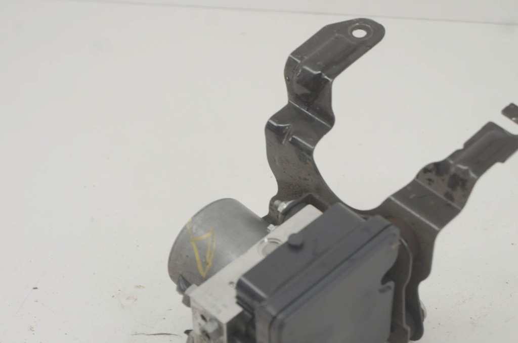 фото №5, Fz309 jaguar xe x760 2.0d насос abs 0265244340