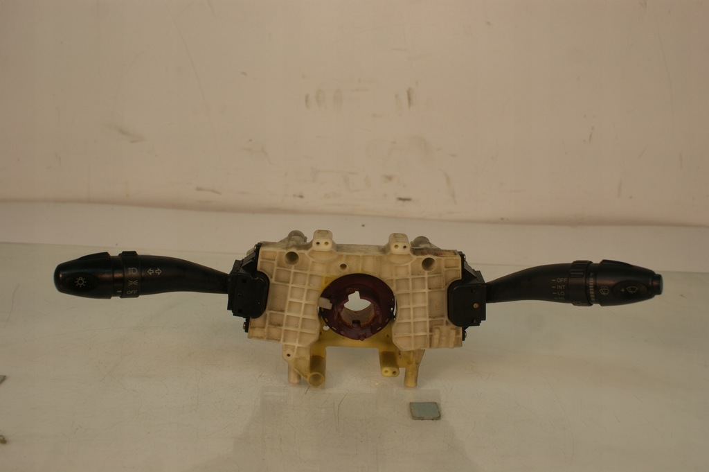 фото №1, Переключатель комбинированный подрулевой переключатель hyundai sonata