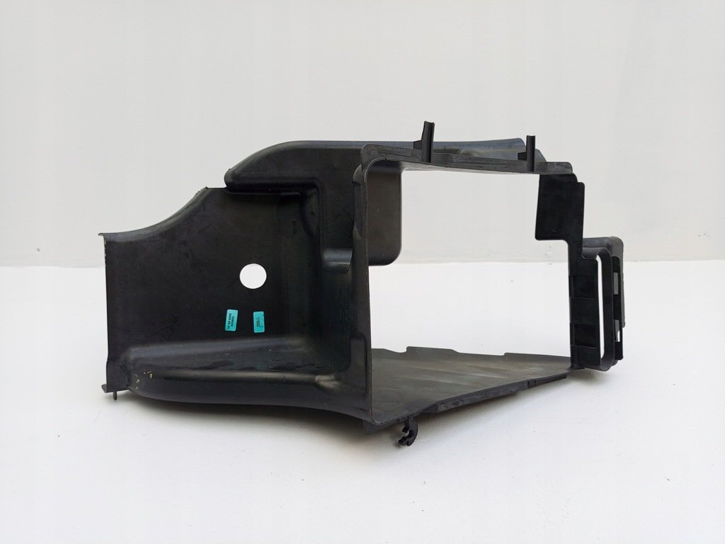 фото №12, Bentley bentayga 2016- воздуховод впуск воздуха 36a117336b ÷