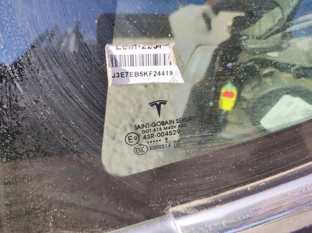 фото №8, Tesla model 3 дах обшивка панорама solar стеля подушка безпеки