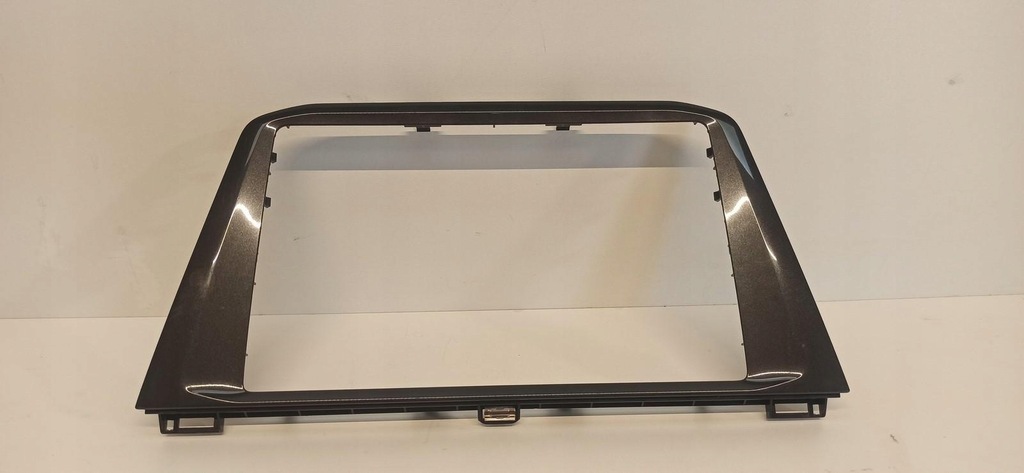 фото №1, Vw tiguan allspace рамка екрана 5nn858069d