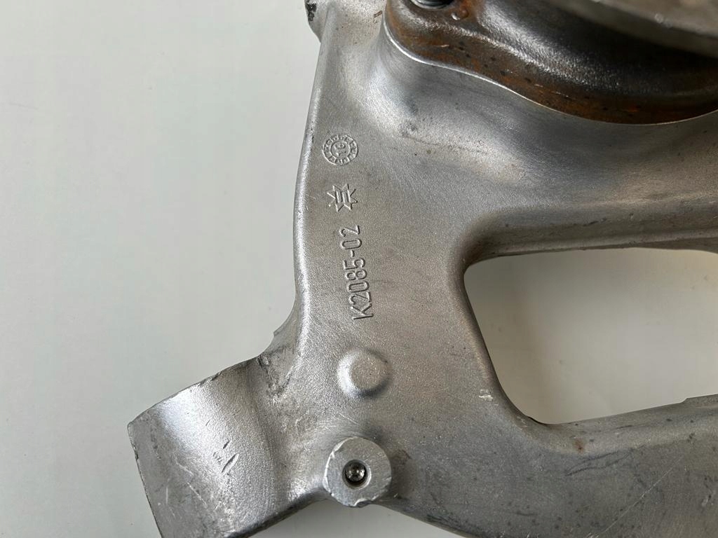 фото №7, Mercedes 213 253 glc amg 4matic поворотный кулак рычаг