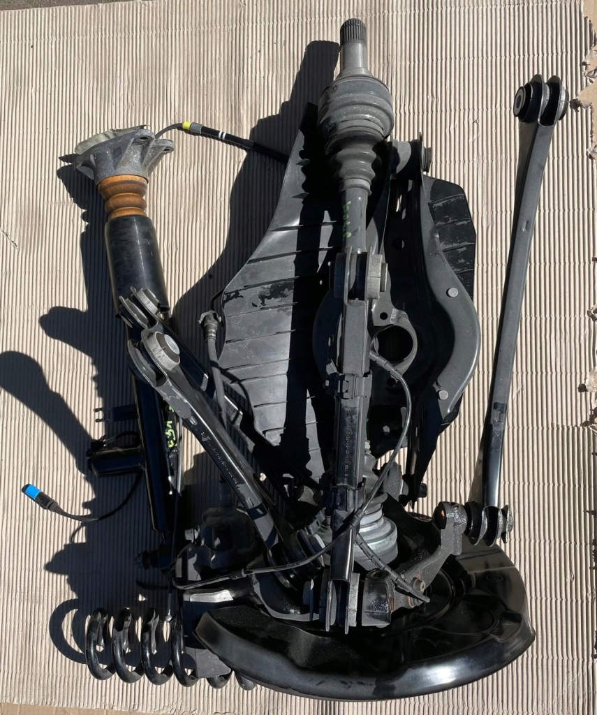 фото №1, Підвіска задні ліва поворотний кулак амортизатор привідний вал bmw 3 f31