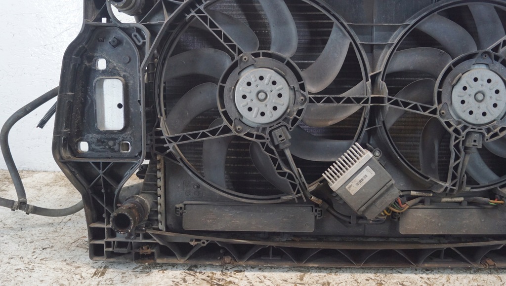 фото №16, Pas передній радіатор audi a4 b8 1.8 tfsi przedlift