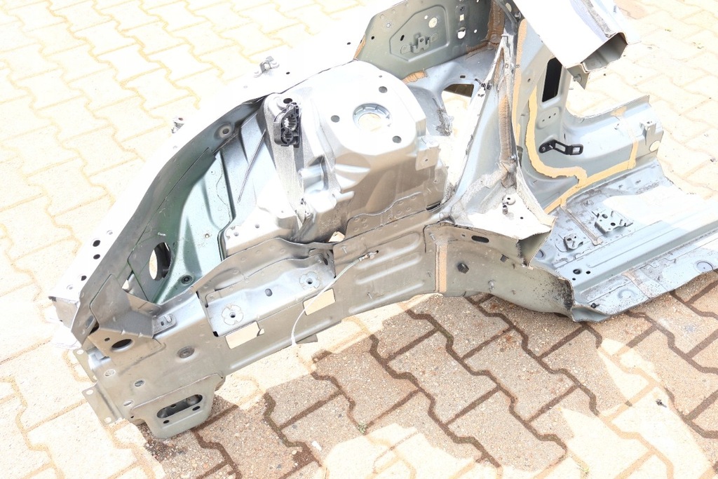 фото №5, Volvo xc60 ii четверть правая перед 714