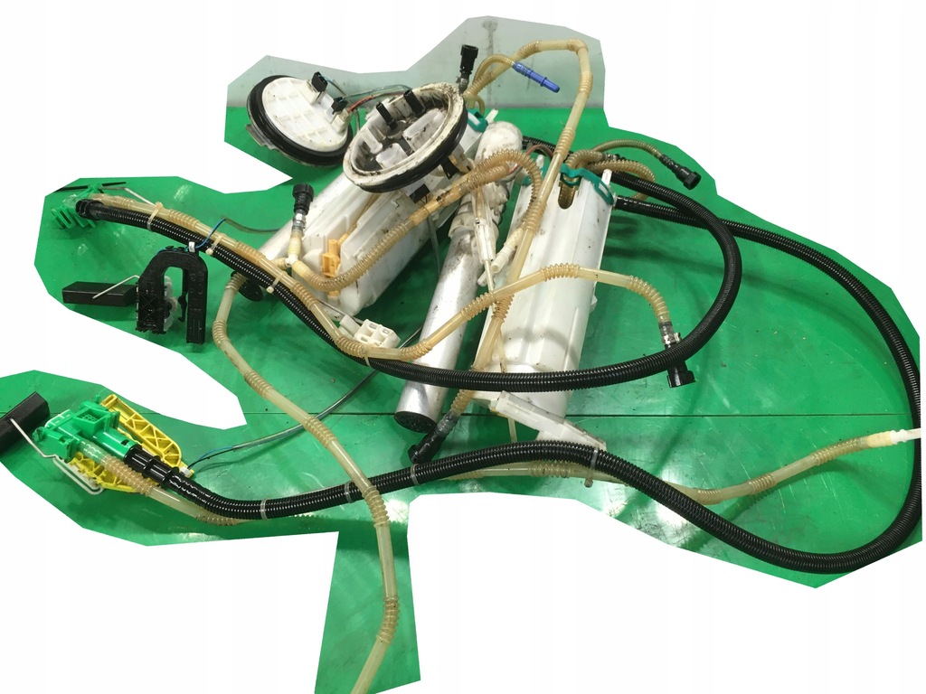 фото №1, Помпа насос топлива audi a8 d3 4.0 tdi