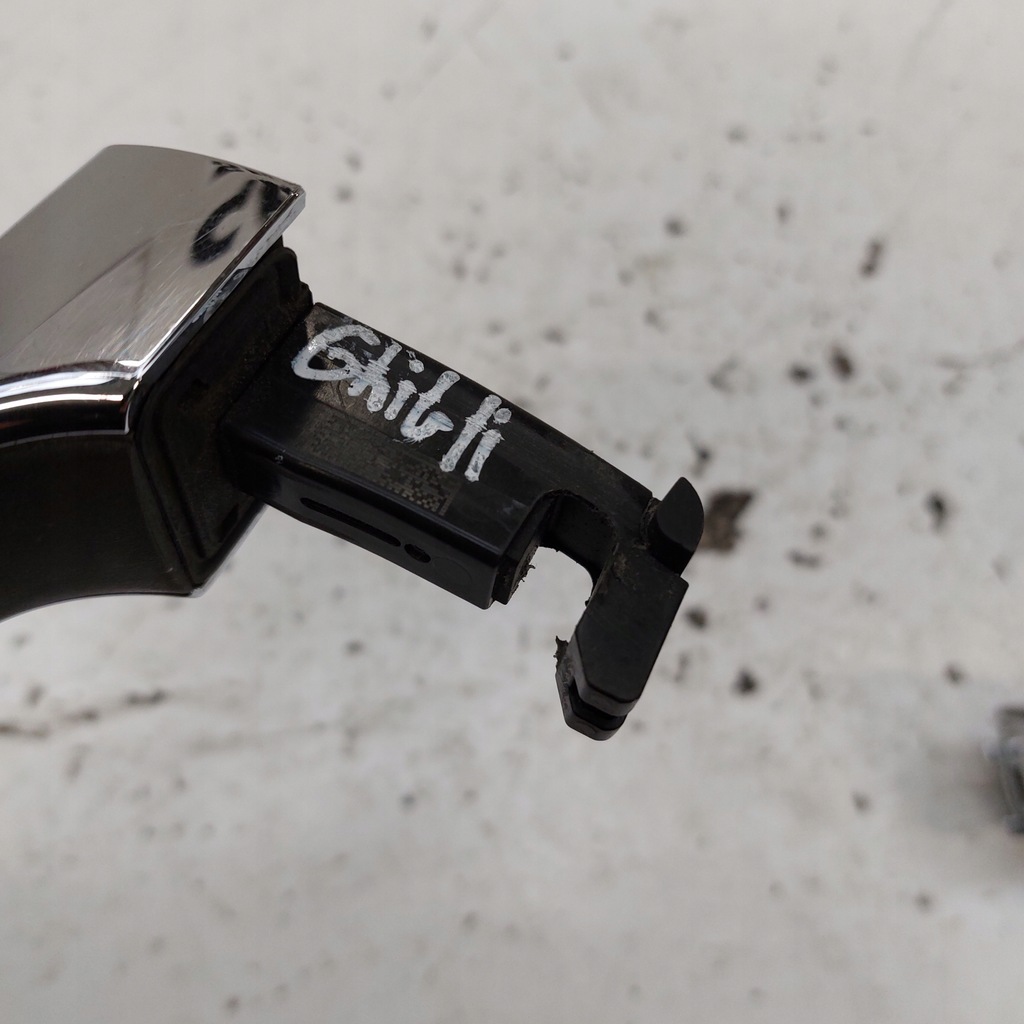 фото №7, Maserati ghibli ручка дверь правая передняя 68225799aa