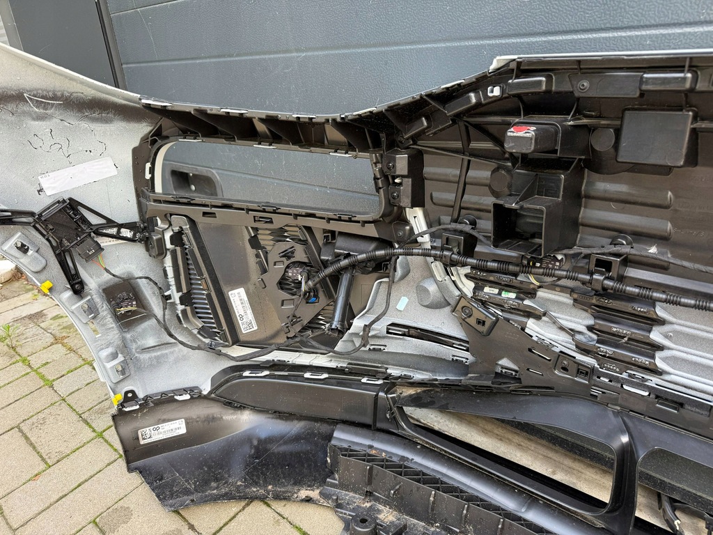 фото №11, Audi q6 e-tron s line бампер перед передній