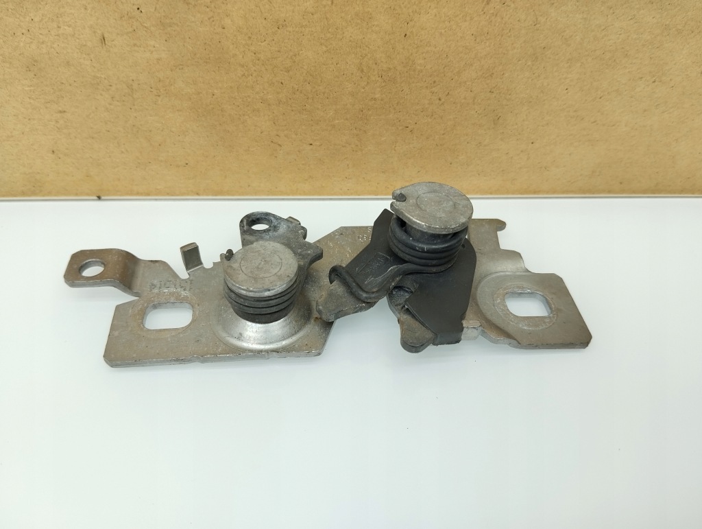 фото №1, Peugeot 308 ii t9 замок капот