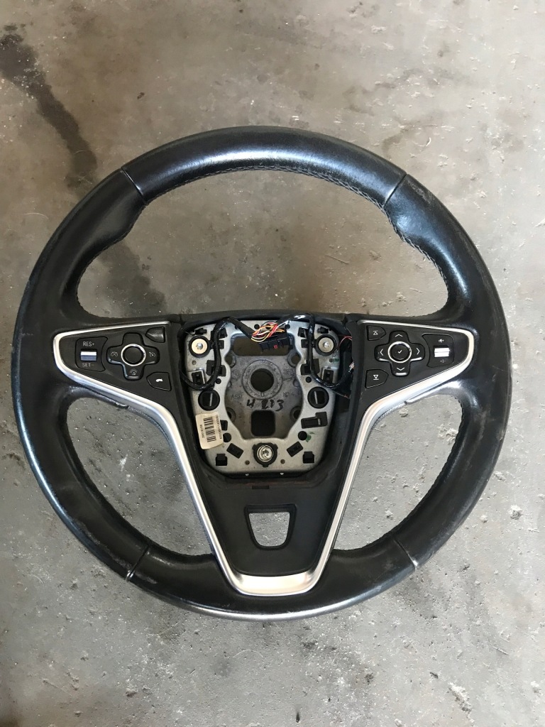 фото №1, Opel insignia воздуховод кожаный мультифункция