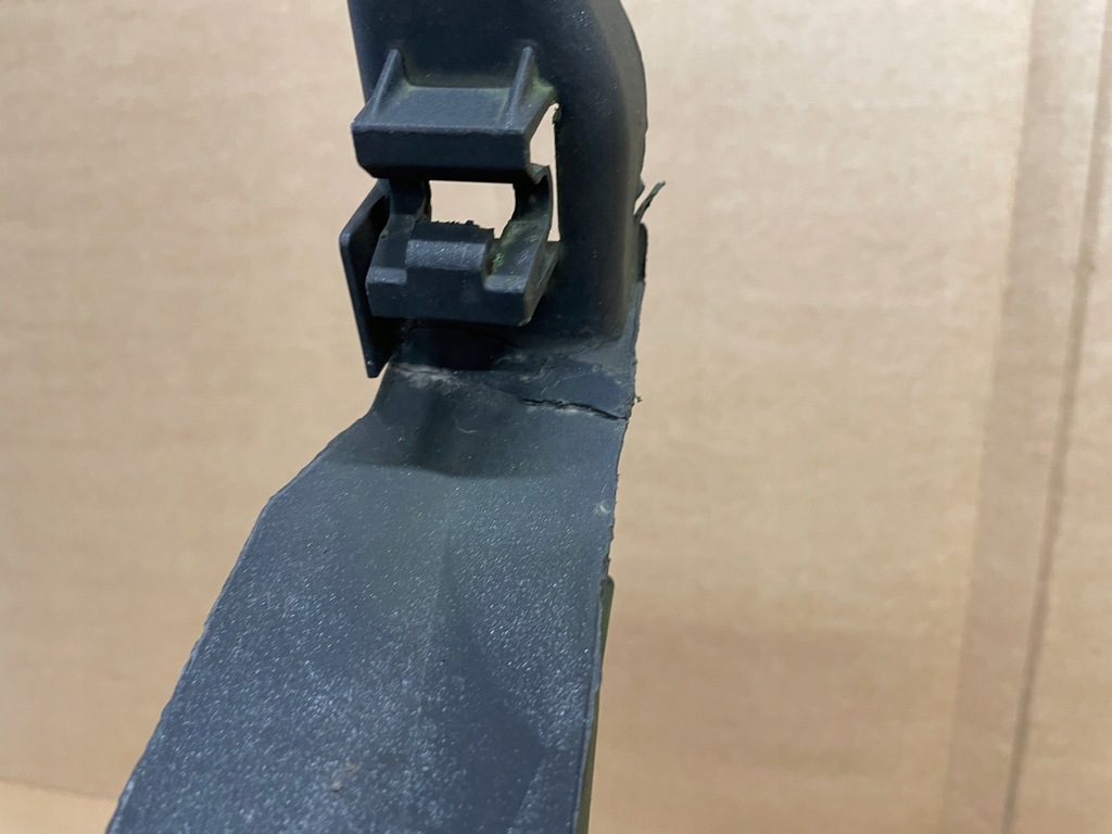 фото №7, Kia carens iii 06-12 pas передній підсилювач