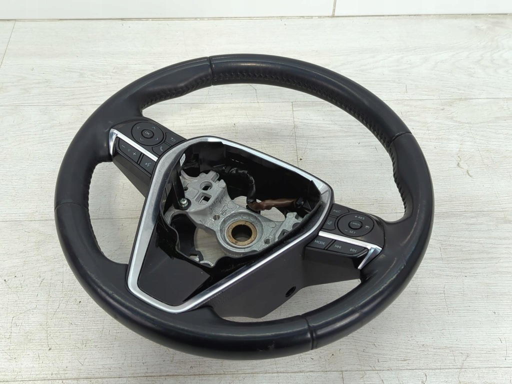 Купити Кермо  toyota camry gs120-07250