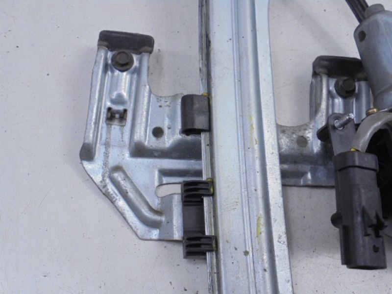 фото №6, Pt cruiser механизм стекло задняя левый 04724559ae