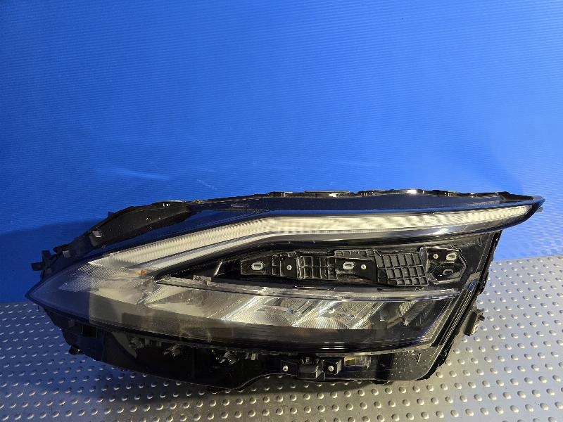 фото №1, Nissan qashqai j12 full led 100-8d02g лампа передняя перед левая