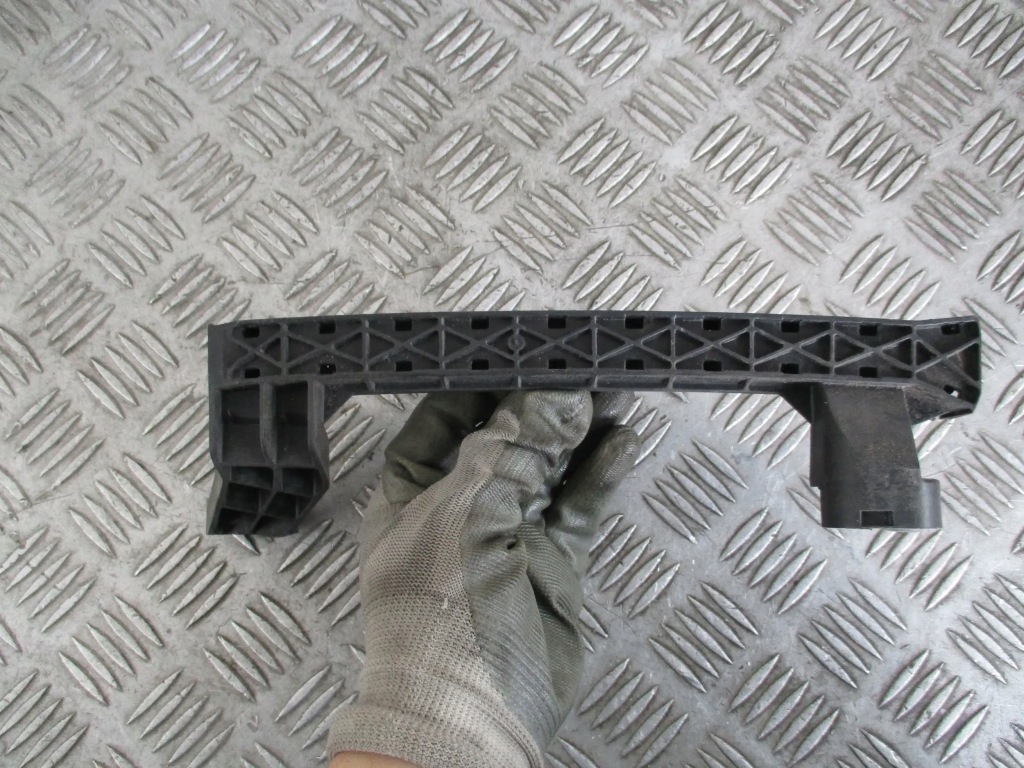 фото №5, Направляющая стекло левый задняя peugeot 5008 i 1.6 vti 09-13 r.