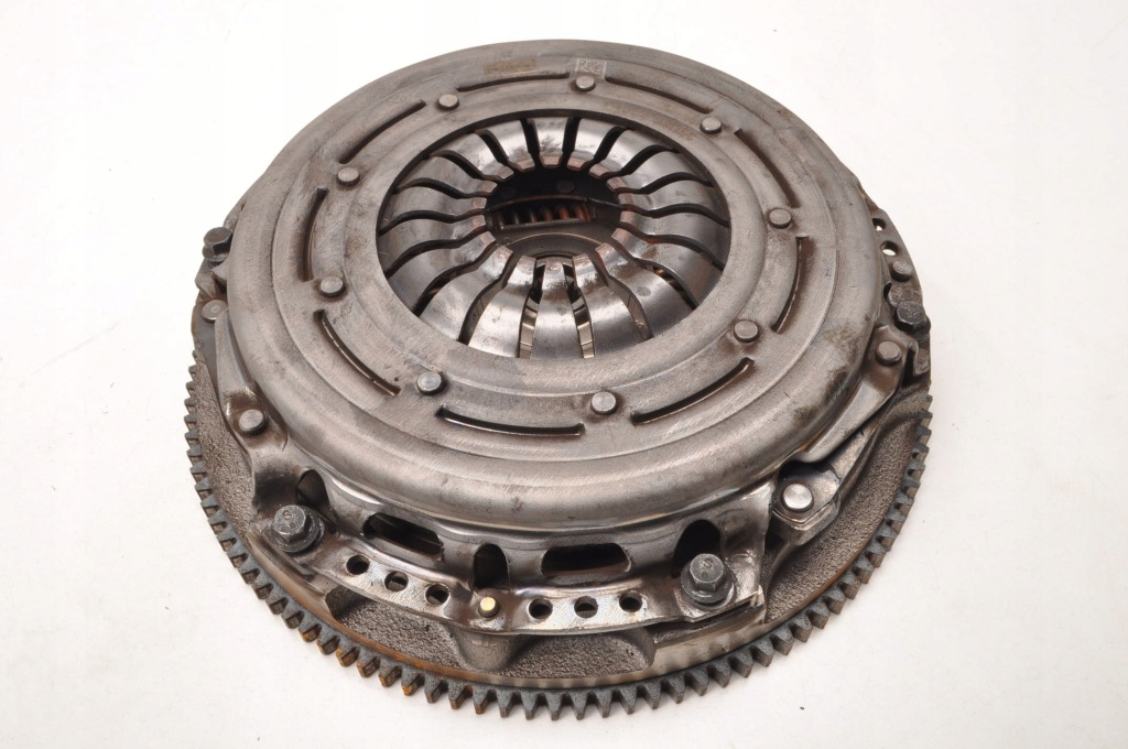 Купити Ford fiesta mk8 1.1 зчеплення диск притиск комплект ca6g-6375-cc