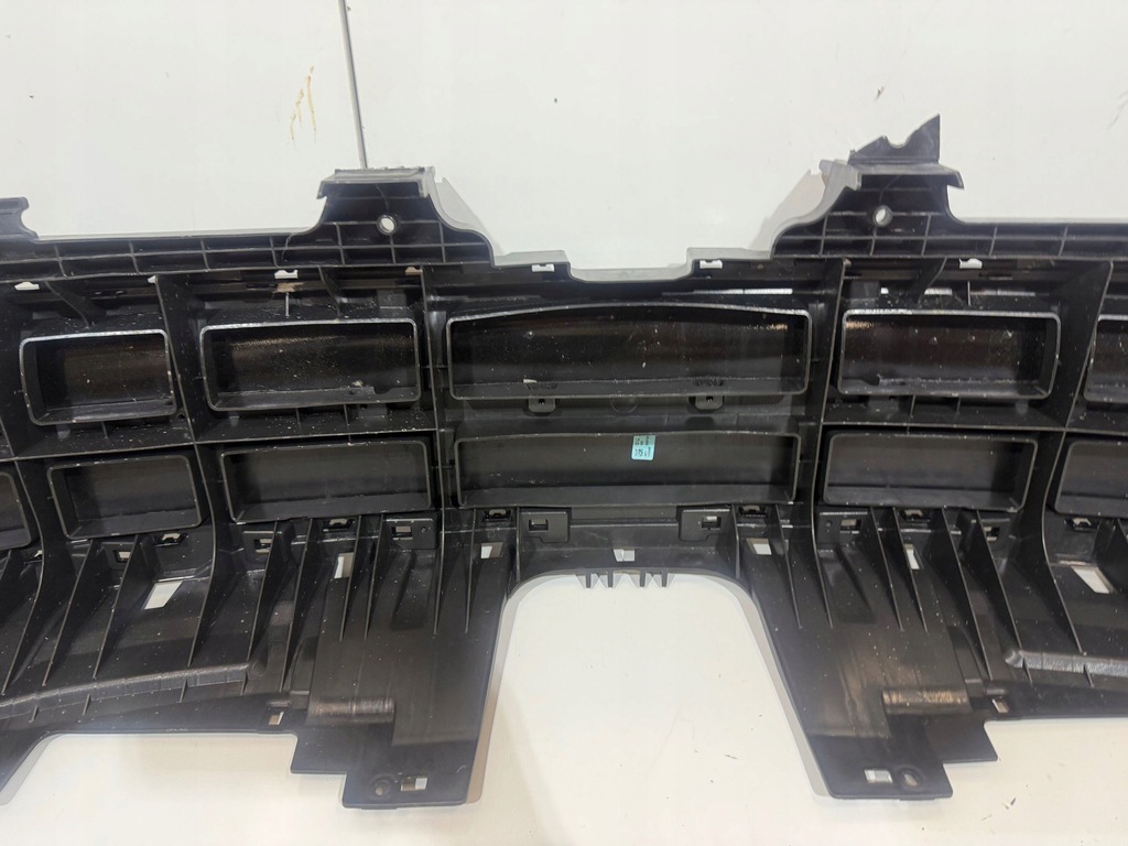 фото №8, Kia ev9 2024 перед накладка решётка радиатора решётка радиатора верхний бампера перед 86355-do000