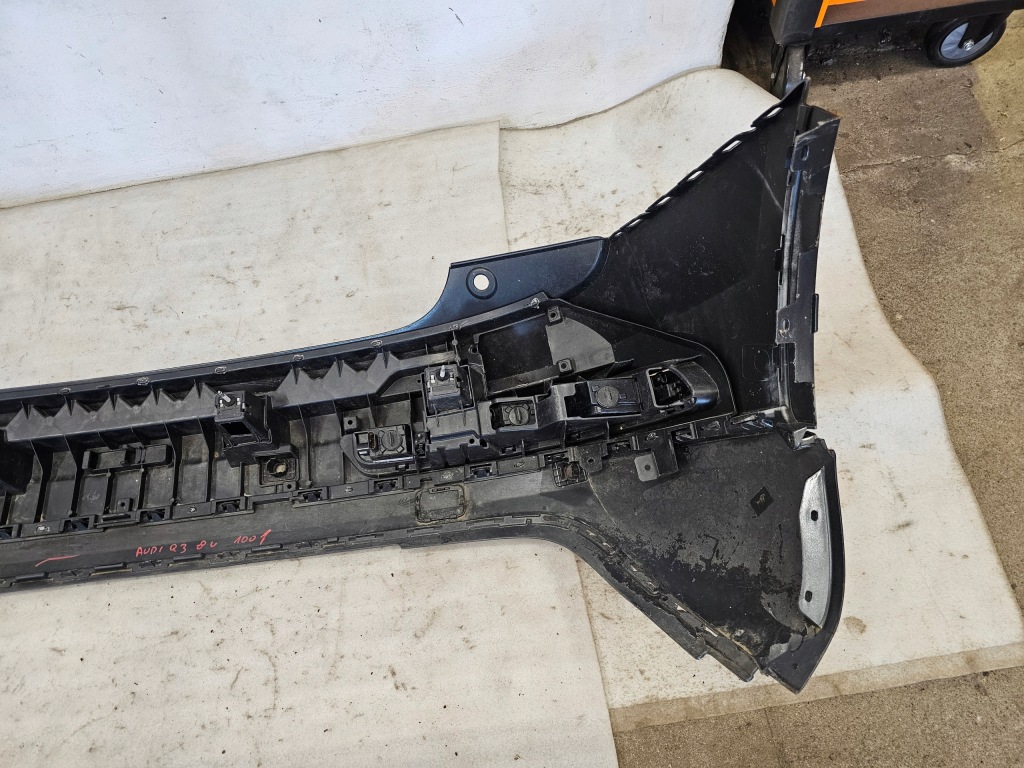 Audi q3 8u0 бампер задній задня pod pdc 8u0807521an Недорого