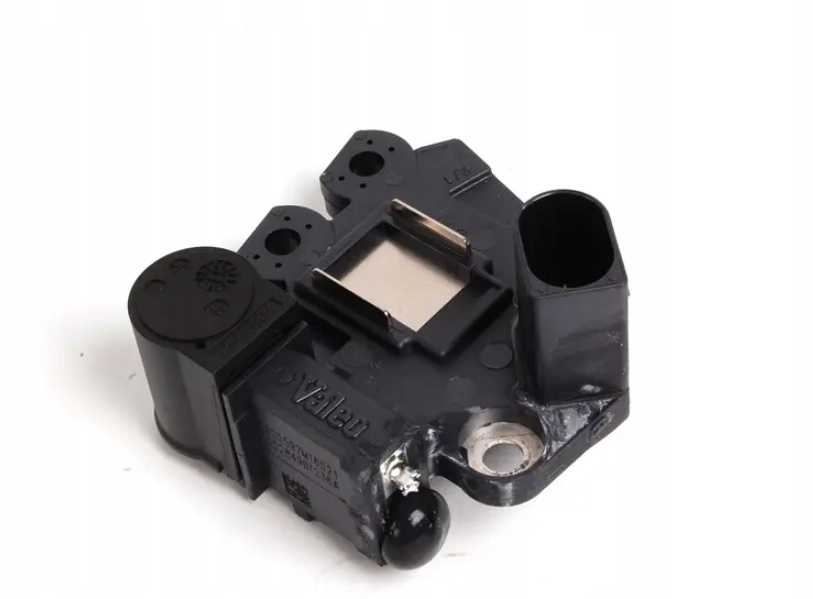 фото №1, Audi a3 8p генератор voltage регулятор 06b903803b