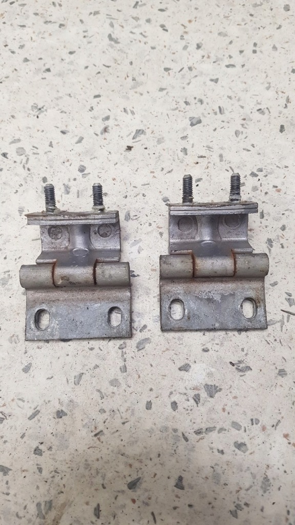 фото №2, Петли крышки багажника задняя peugeot 306 hb