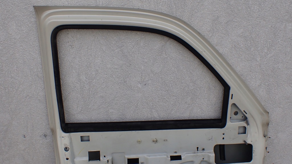 фото №13, Cadillac escalade 02-06r дверь перед левый