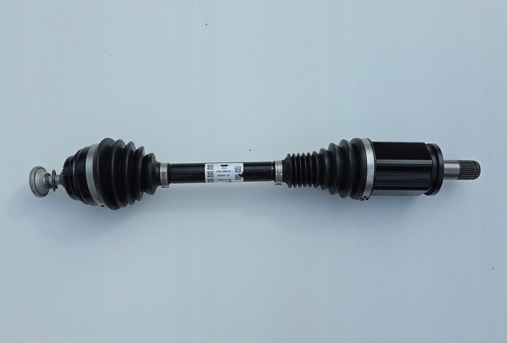 фото №1, Bmw 4 g26 xdrive привідний вал перед ліва 9452629