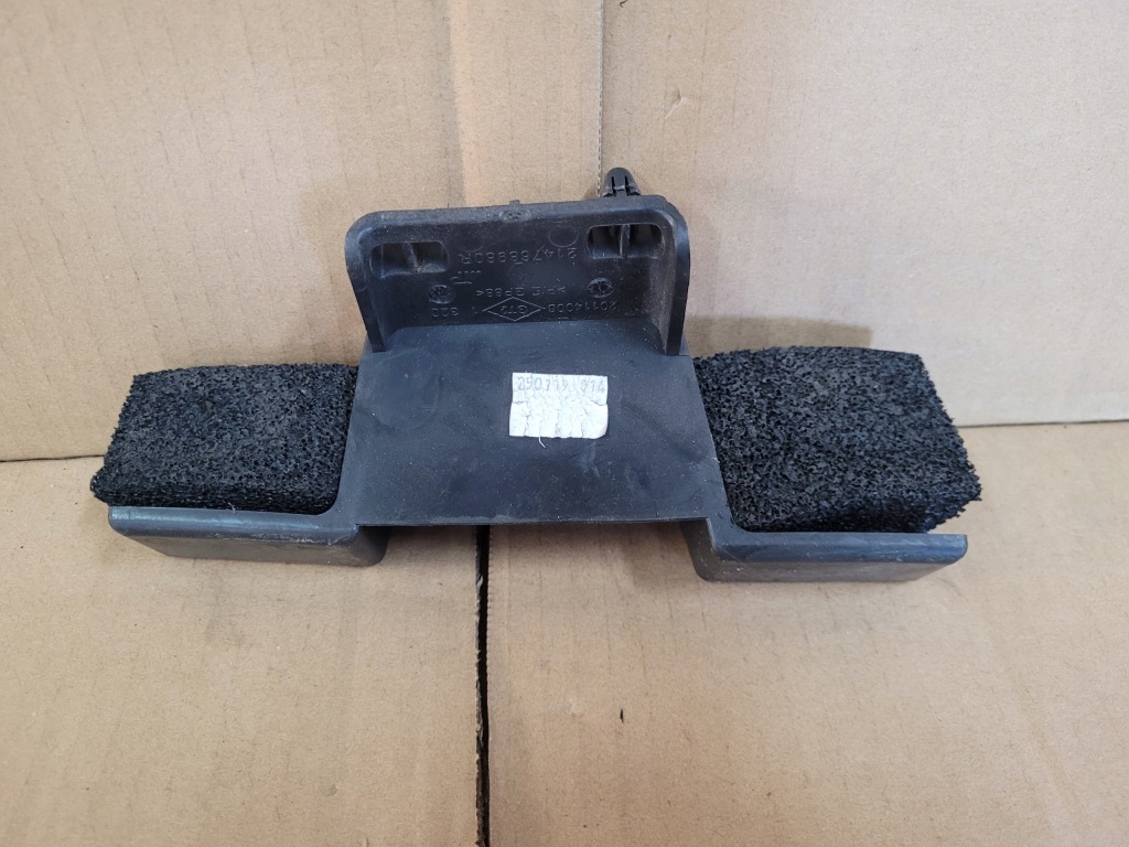 фото №1, Dacia duster ii дефлектор воздуховод воздуха 214768980r