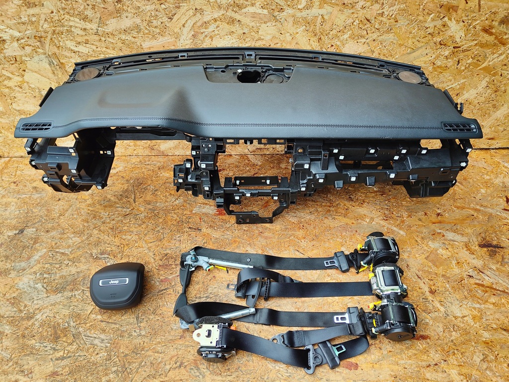 фото №1, Консоль приборная панель подушка безопасности ремни jeep compass ii lift 2021 оригинал !!!