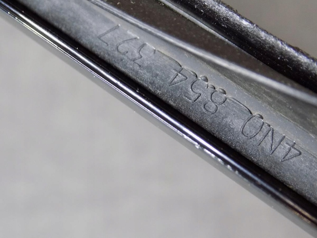 фото №5, Audi a8 4n молдинг відбивач wody 4n0854327