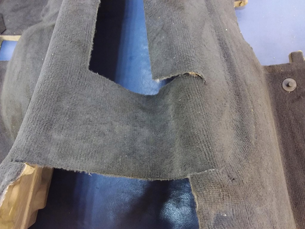 фото №4, Mercedes a w168 килимок обшивка підлога