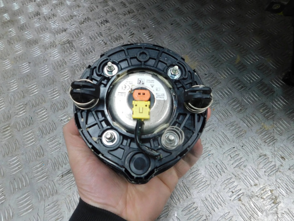 фото №9, Приборная панель панель  подушка безопасности opel adam