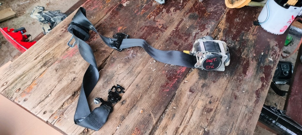 фото №1, Volvo xc60 ii pas безопасности правый перед передний 32149082 europa