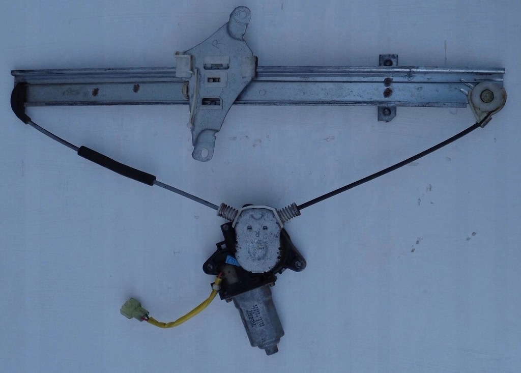 фото №1, Suzuki wagon r+ 99 r підйомник скло правий перед