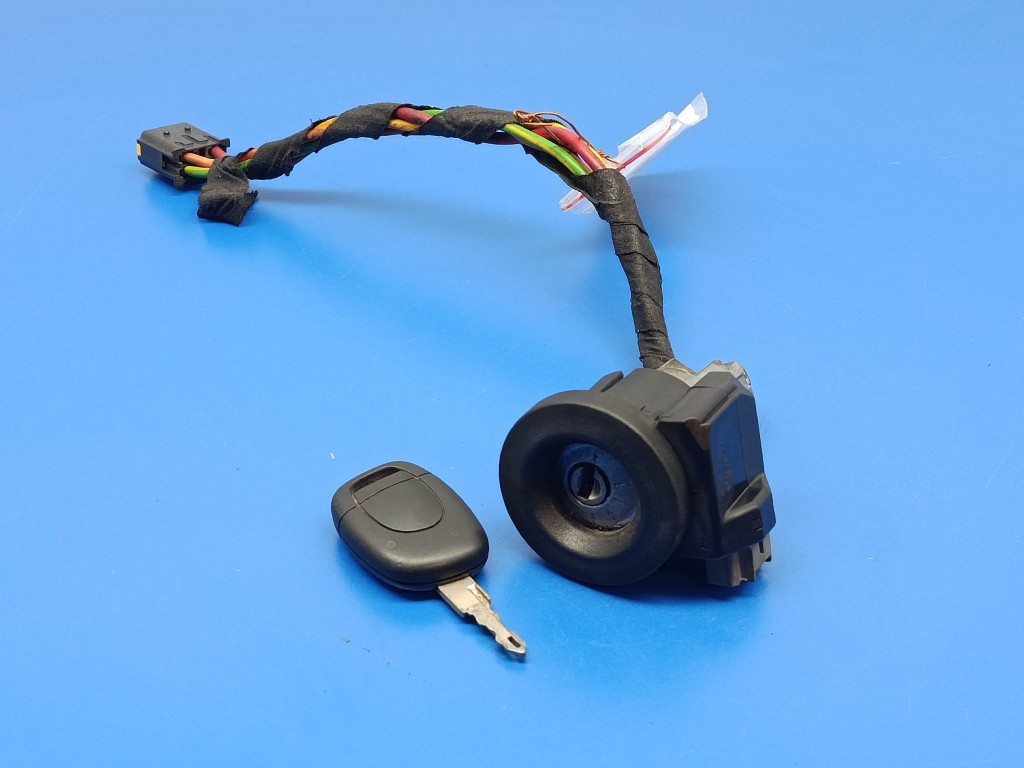 фото №1, Renault clio ii 1.2 замок запалювання +ключ +петля імобілайзер