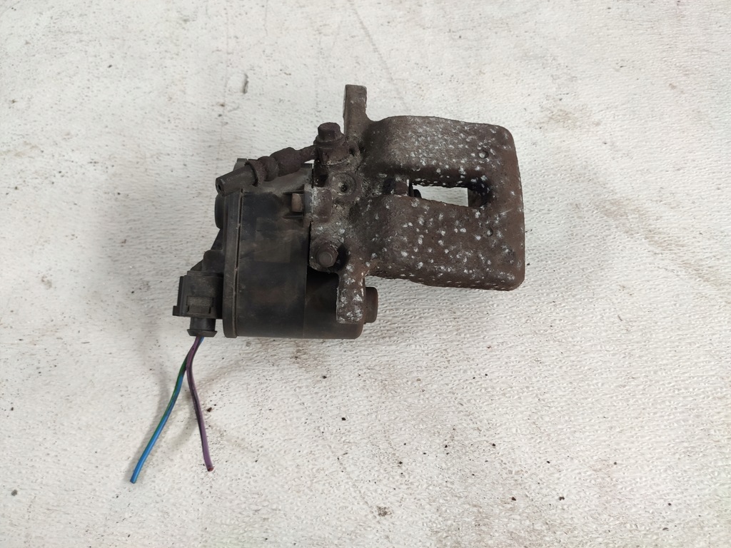 фото №1, Volvo s60 ii v60 2012 суппорт тормозной левый задняя