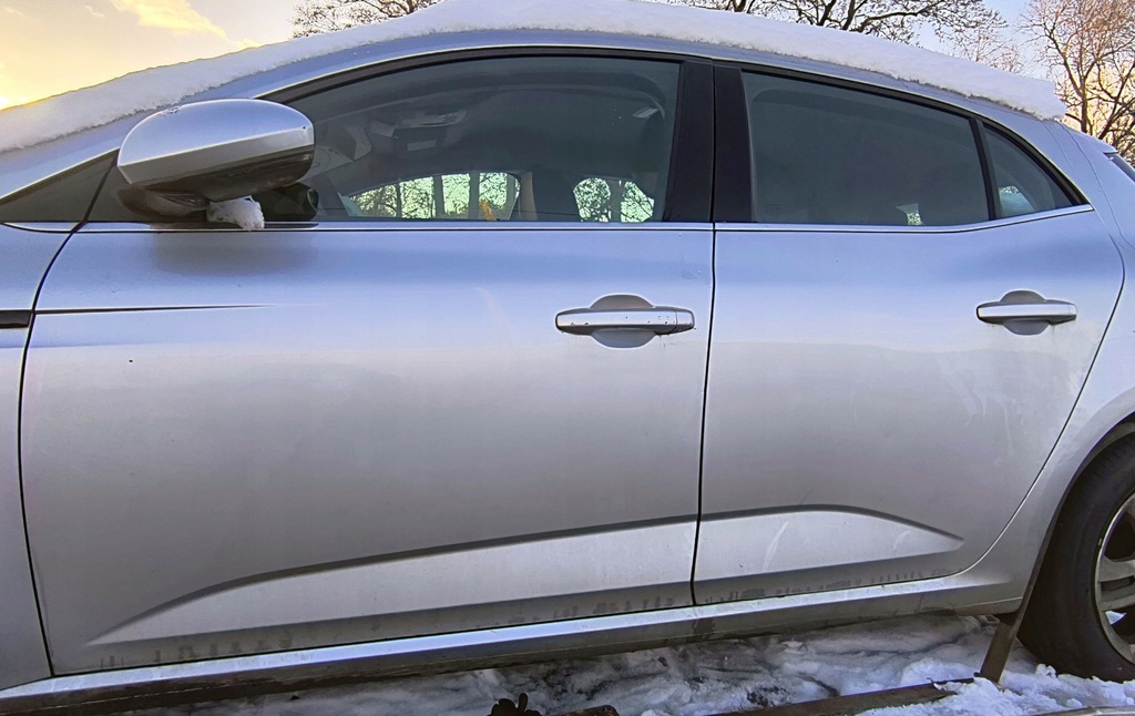 фото №10, Бампер kpl. 4xpdc датчики решітка решітка радіатора протитуманні фари джгут renault megane iv