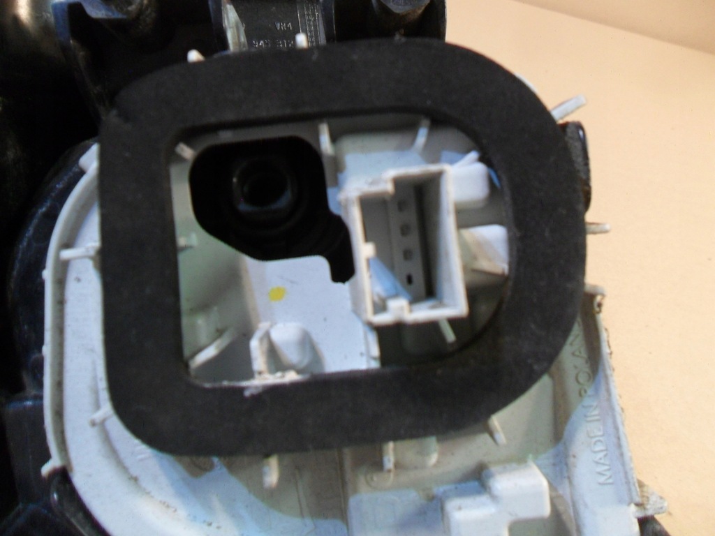 фото №14, Права лампа задня - vw golf vii 7 kombi - 5g9945096c