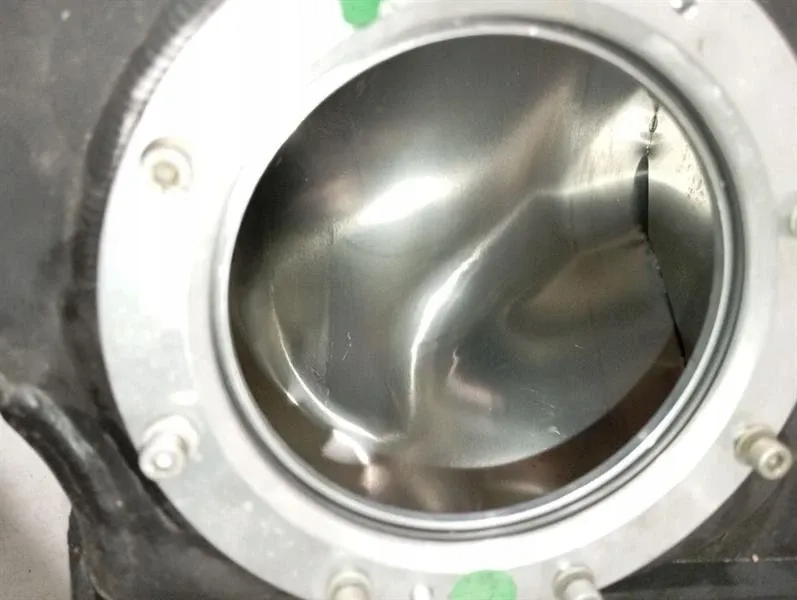 Купити Ferrari 812 superfast f152m fuel бак 341208