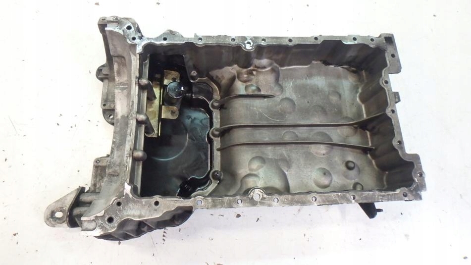 фото №3, Mercedes-benz оригінальний номер r6420140002 піддон масляна