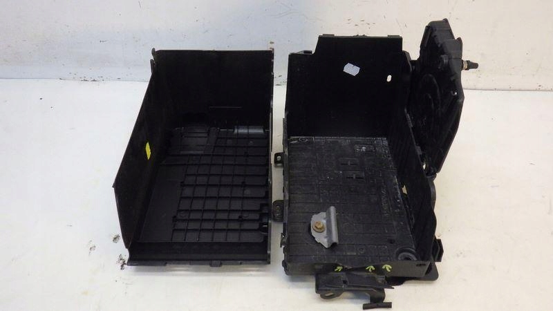 фото №8, Корпус аккумулятор citroen c3 iii 1.2 vti 9801801880