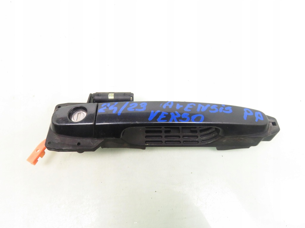 фото №1, Ручка правая передняя toyota avensis verso