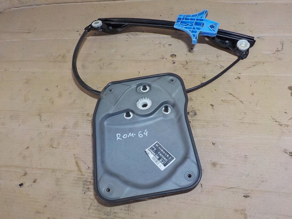 фото №1, Roomster подъемник окон правый задняя 5j7839402h