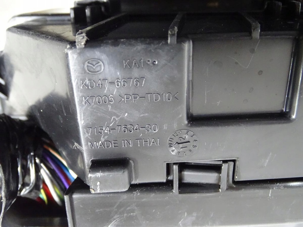 фото №10, Коробка предохранителей mazda cx-5 cx5 2.0 160km skyactiv 2011-2018