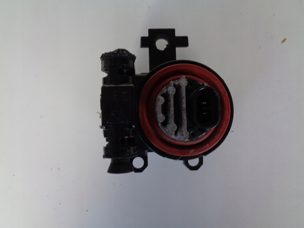 фото №2, Противотуманная фара правый renault clio v 19- led