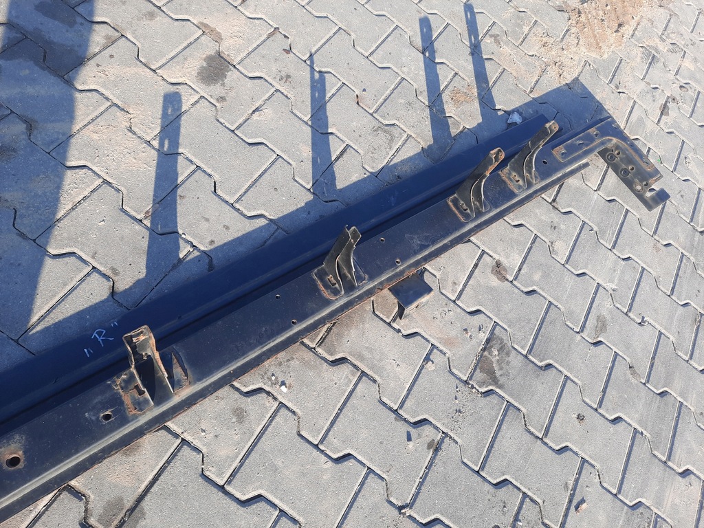 фото №3, Лонжерон кронштейн напрямна права renault magnum dxi