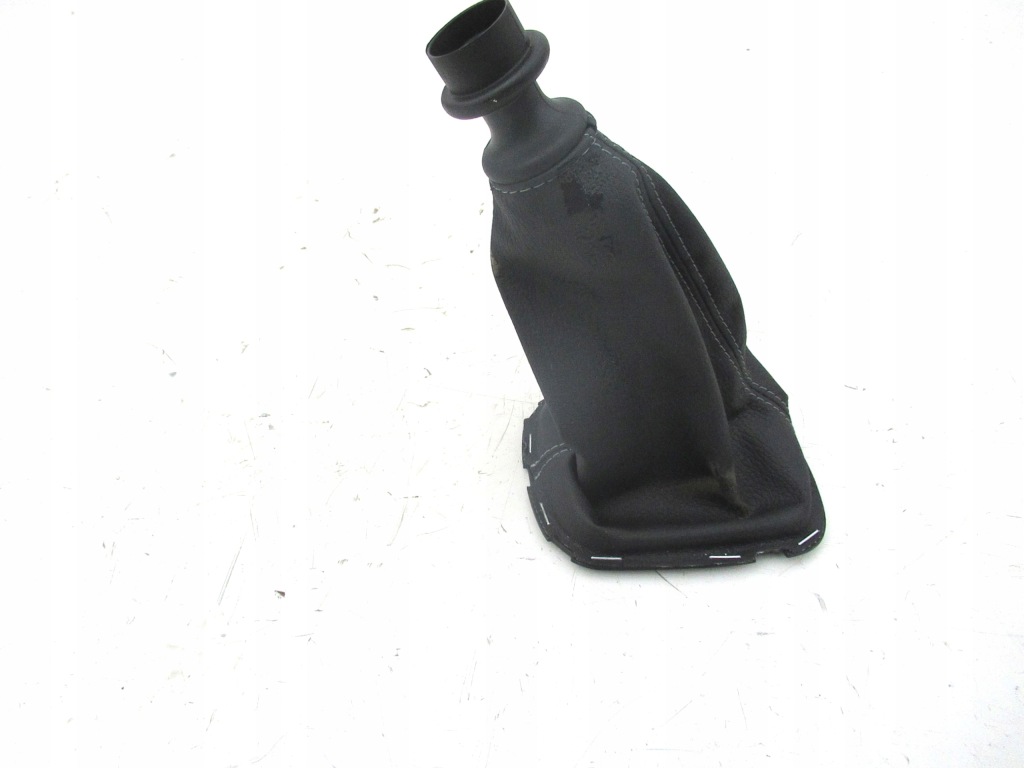 фото №1, Чохол toyota yaris iv 2017-2019r 6 передач